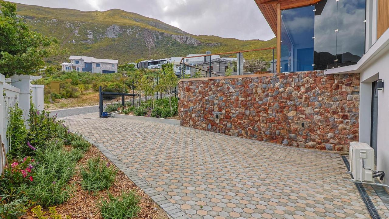 The View, Studio Hermanus Bagian luar foto